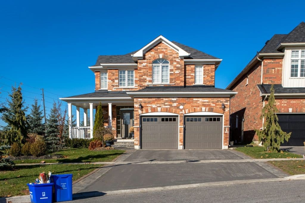 lovely home with garage